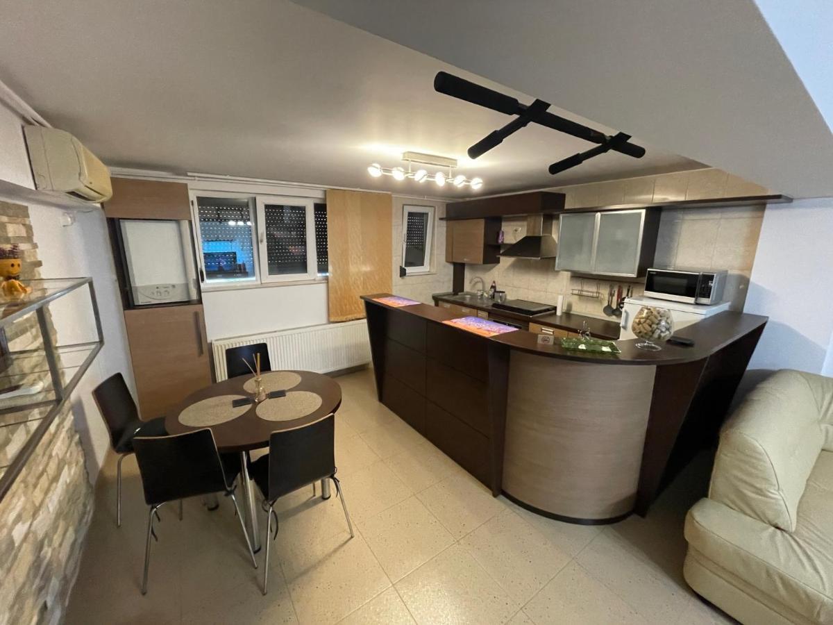 Apartament Delize Rent Mamaja Zewnętrze zdjęcie